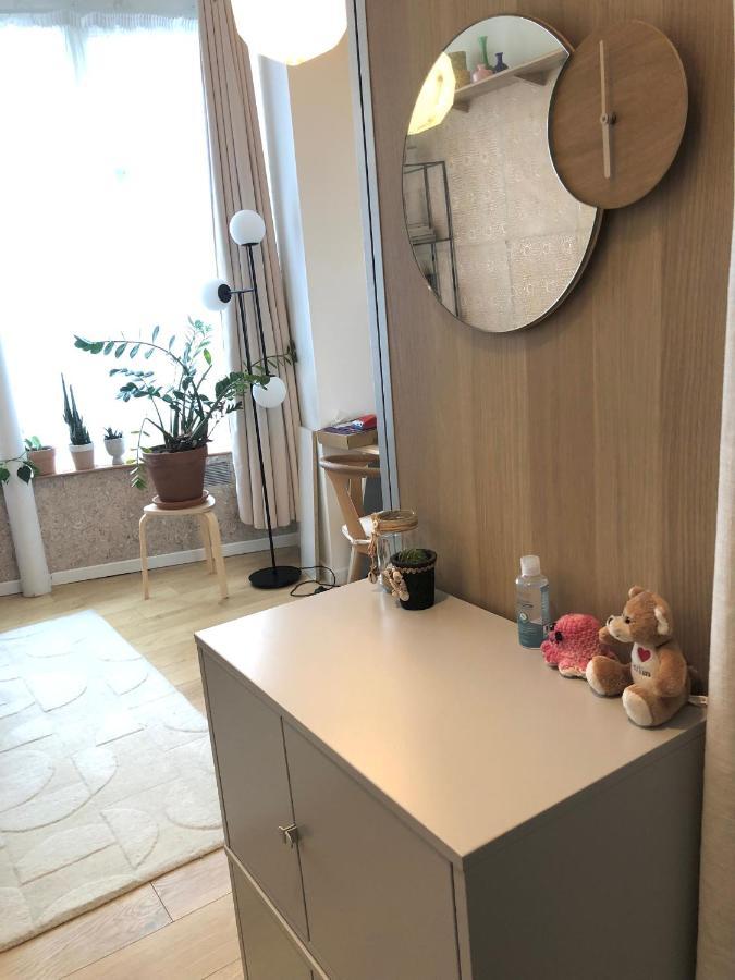 Apartmán Makalina - Mini Loft A Menilmontant Paříž Exteriér fotografie